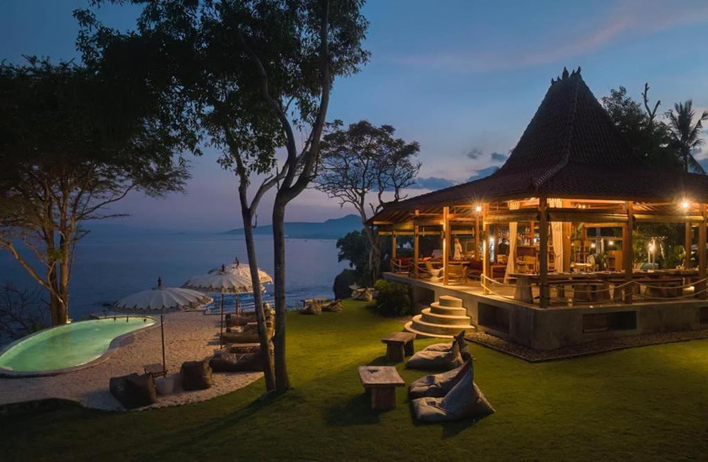 Bali Cliff Glamping Otel Seraya Dış mekan fotoğraf